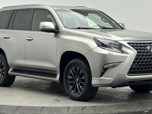 Used 2020 Lexus GX 460 Premium image 3