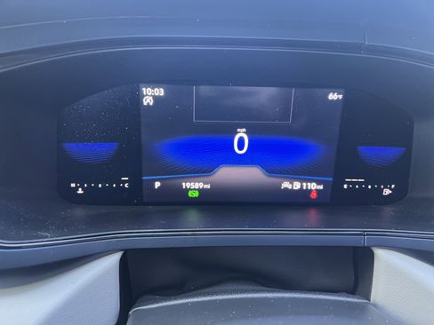 Certified 2022 Volkswagen Taos SE w/ Panoramic Sunroof Package image 20