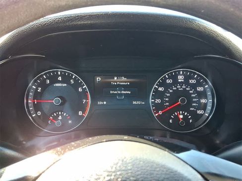 Used 2022 Kia Forte LXS image 13