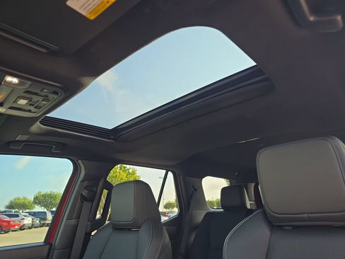 Used 2025 Toyota 4Runner TRD Off-Road Premium w/ Tow Technology Package AWD/4WD image 27
