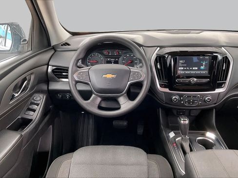 Used 2019 Chevrolet Traverse LS w/ LPO, Blackout Package FWD image 7