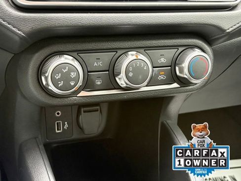 Used 2025 Nissan Versa S image 14