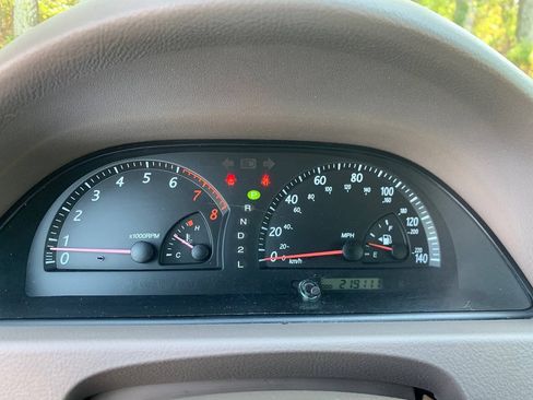 Used 2003 Toyota Camry LE FWD image 10