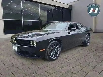Used 2022 Dodge Challenger SXT w/ Blacktop Package