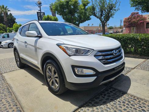 Used 2016 Hyundai Santa Fe Sport w/ Option Group 02 FWD image 3