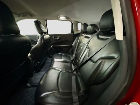 Used 2018 Jeep Compass Limited image 23