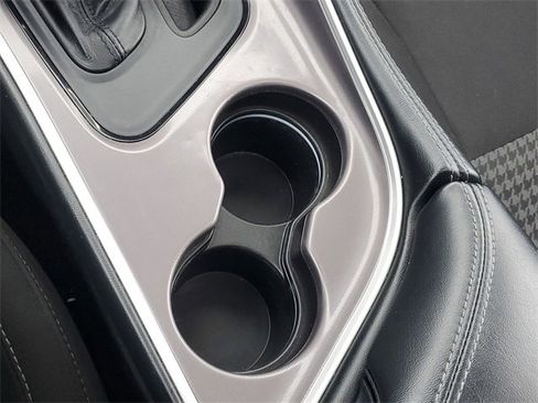 Used 2022 Dodge Challenger R/T w/ Blacktop Package image 28