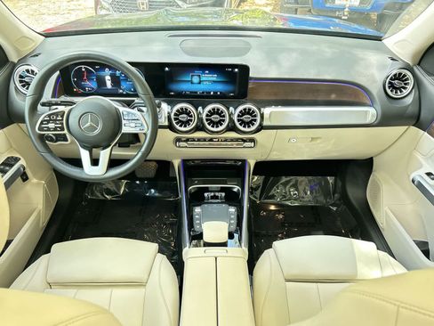 Used 2023 Mercedes-Benz GLB 250 image 15