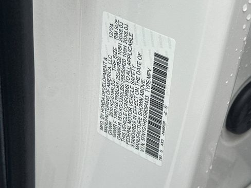 Certified 2025 Honda Pilot Black Edition image 29