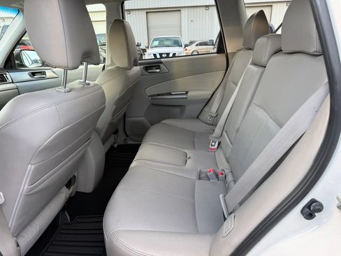 Used 2012 Subaru Forester 2.5X Limited AWD/4WD image 21