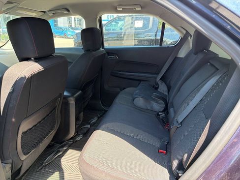 Used 2017 Chevrolet Equinox LS FWD image 13