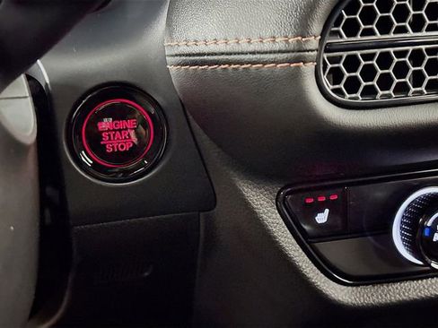 Used 2025 Honda HR-V Sport image 7