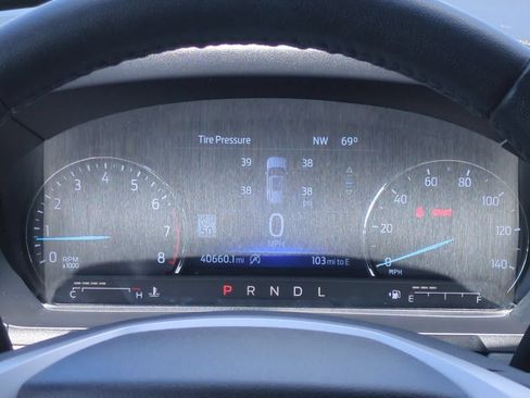 Used 2023 Ford Explorer XLT w/ Equipment Group 202A AWD/4WD image 34
