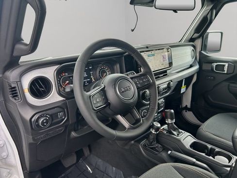 New 2025 Jeep Gladiator Willys image 25