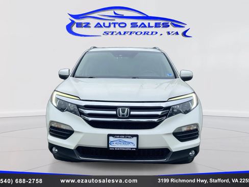 Used 2017 Honda Pilot Elite image 2