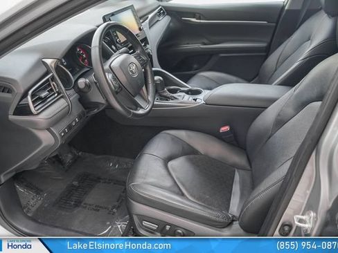 Used 2024 Toyota Camry XSE FWD image 15