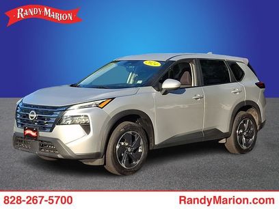 Used 2024 Nissan Rogue SV