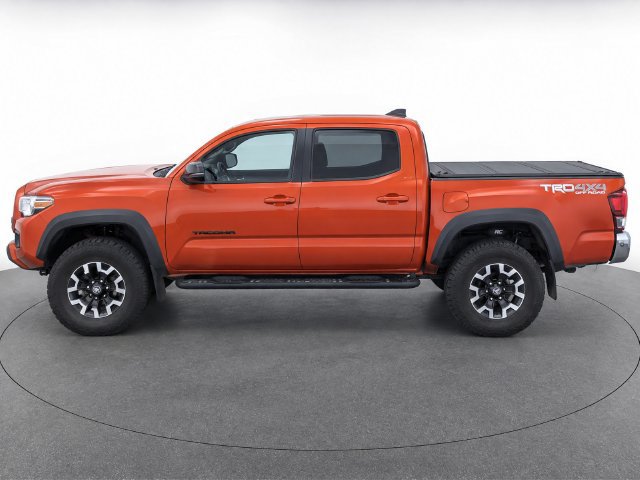Used 2016 Toyota Tacoma TRD Off-Road w/ Towing Package AWD/4WD image 4