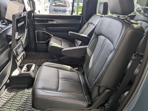 New 2026 Jeep Grand Wagoneer Limited image 26