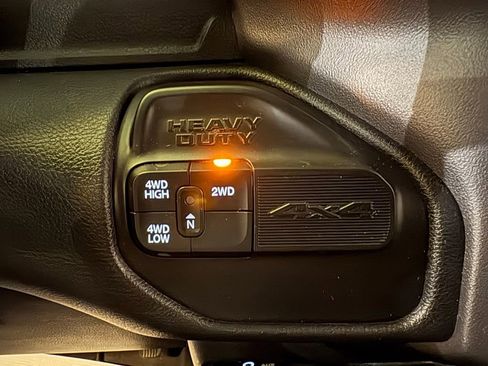 Used 2022 RAM 2500 Big Horn image 30