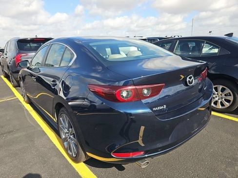 Used 2025 MAZDA MAZDA3 s FWD image 7