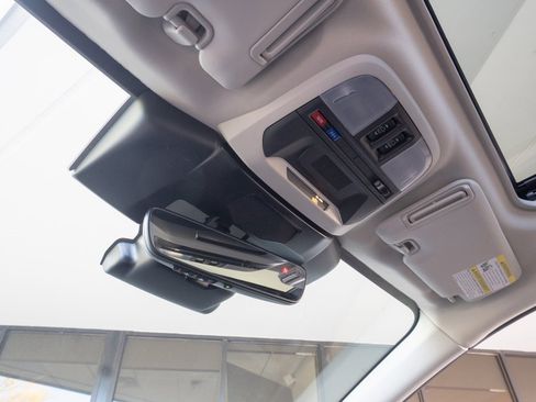 Certified 2025 Subaru Crosstrek 2.5i Limited w/ Popular Package #3A image 14