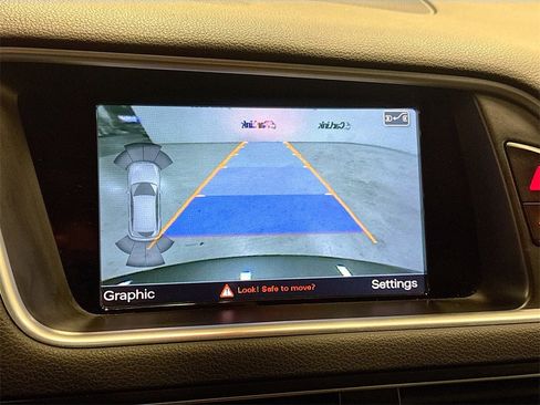 Used 2016 Audi Q5 2.0T Premium Plus w/ Technology Package image 15