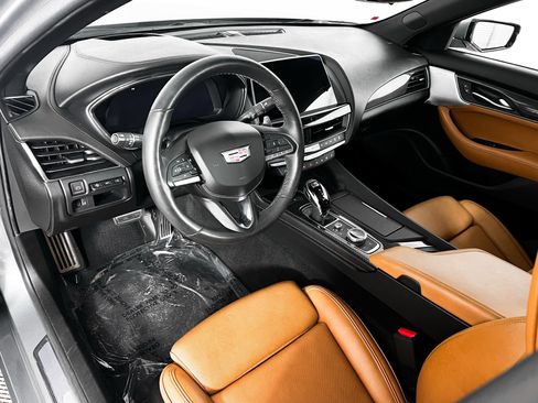 Used 2023 Cadillac CT5 Sport w/ Platinum Package image 17