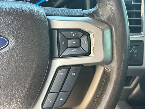 Used 2017 Ford F250 King Ranch w/ FX4 Off-Road Package AWD/4WD image 17
