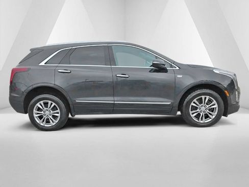 Used 2020 Cadillac XT5 Premium Luxury AWD/4WD image 4