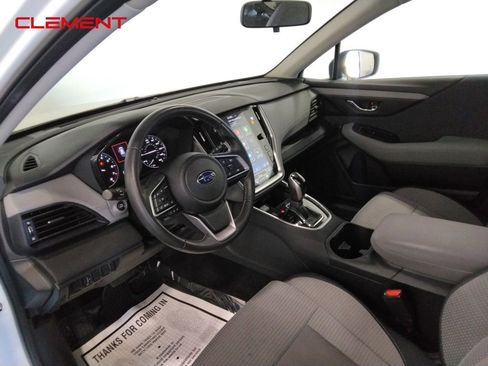 Used 2024 Subaru Outback Premium image 19