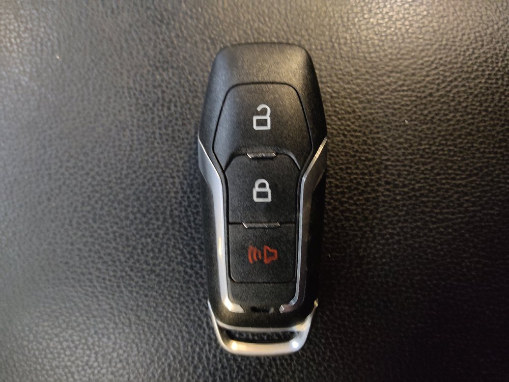 Used 2017 Ford Explorer XLT AWD/4WD image 32