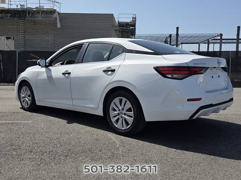 Used 2024 Nissan Sentra S FWD image 3