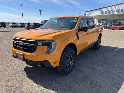 New 2026 Ford Maverick Tremor image 3