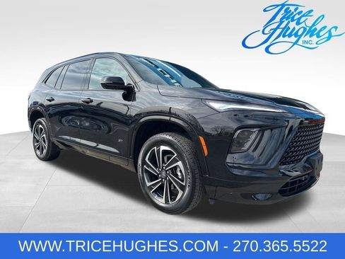 Used 2025 Buick Enclave Sport Touring FWD image 1