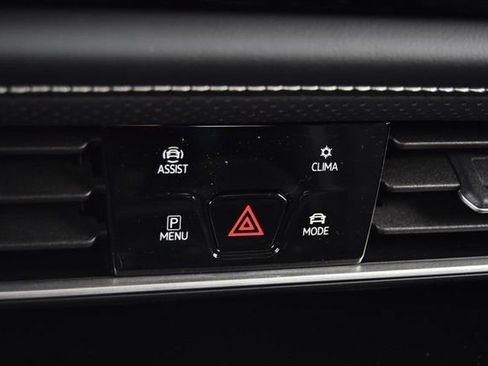 New 2026 Volkswagen Atlas SEL Premium R-Line image 15