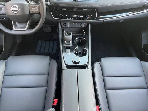 New 2025 Nissan Rogue SL AWD/4WD image 6