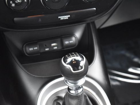Used 2015 Kia Soul image 21