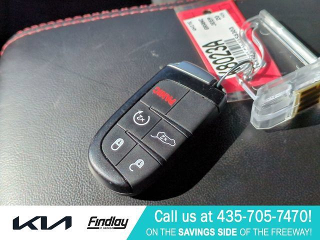Used 2020 Jeep Grand Cherokee Trailhawk AWD/4WD image 36