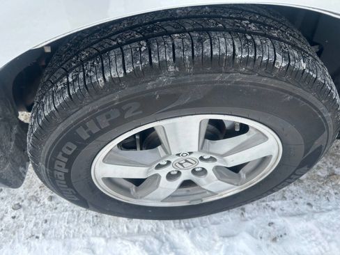 Used 2011 Honda Pilot EX-L image 11