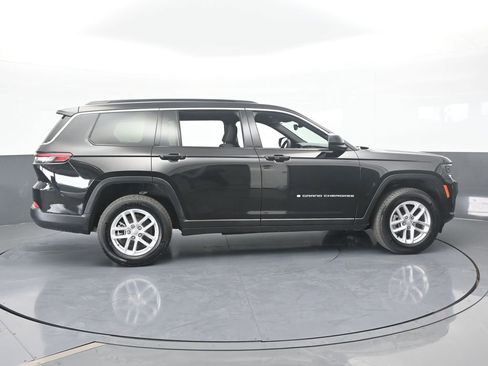 Used 2024 Jeep Grand Cherokee L Laredo image 7