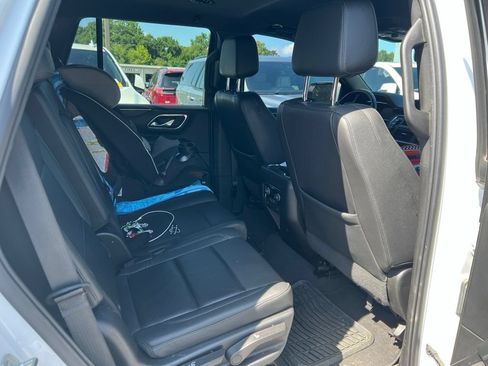 Used 2022 Chevrolet Tahoe Z71 AWD/4WD image 10