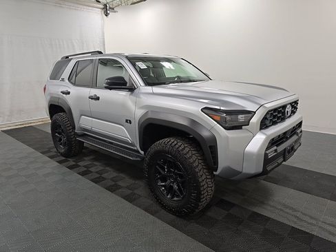 Used 2026 Toyota 4Runner TRD Off-Road Premium AWD/4WD image 3