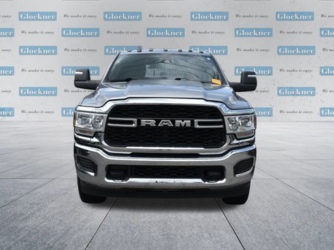 Used 2024 RAM 2500 Tradesman w/ Chrome Appearance Group AWD/4WD image 16