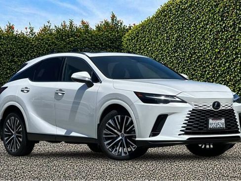 Used 2025 Lexus RX 350 w/ Convenience Package AWD/4WD image 2