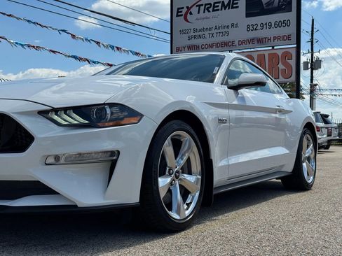 Used 2019 Ford Mustang GT Premium image 12
