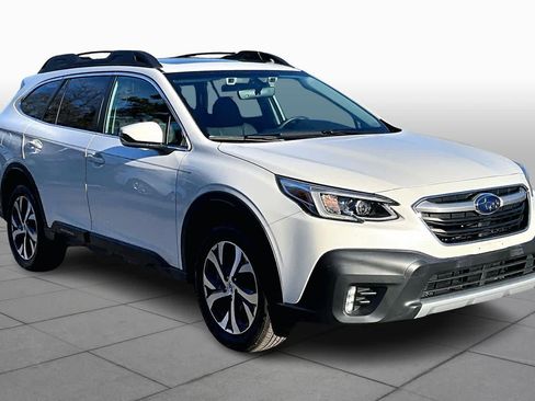 Used 2022 Subaru Outback Limited image 2