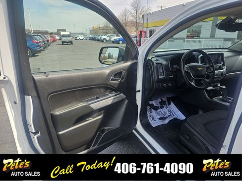 Used 2021 Chevrolet Colorado LT w/ Fleet Safety Package AWD/4WD image 17