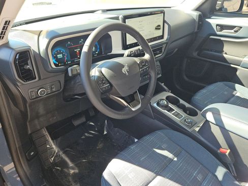 New 2025 Ford Bronco Sport Heritage w/ Convenience Package image 8