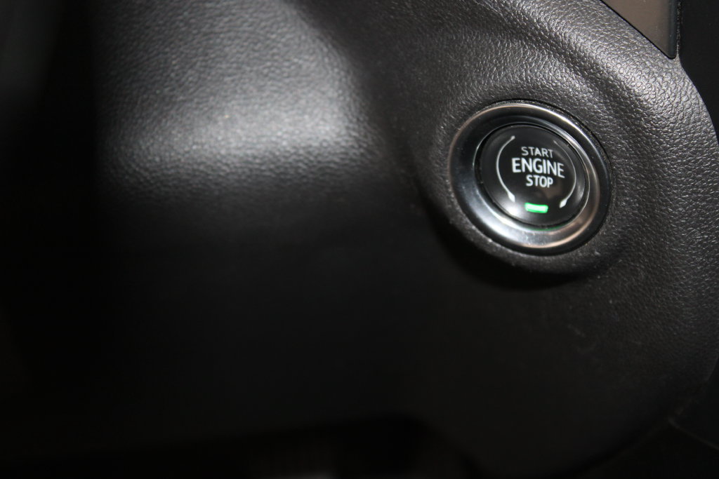 Used 2020 Chevrolet Silverado 1500 RST AWD/4WD image 27